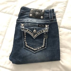 Miss Me Signature Straight Jean